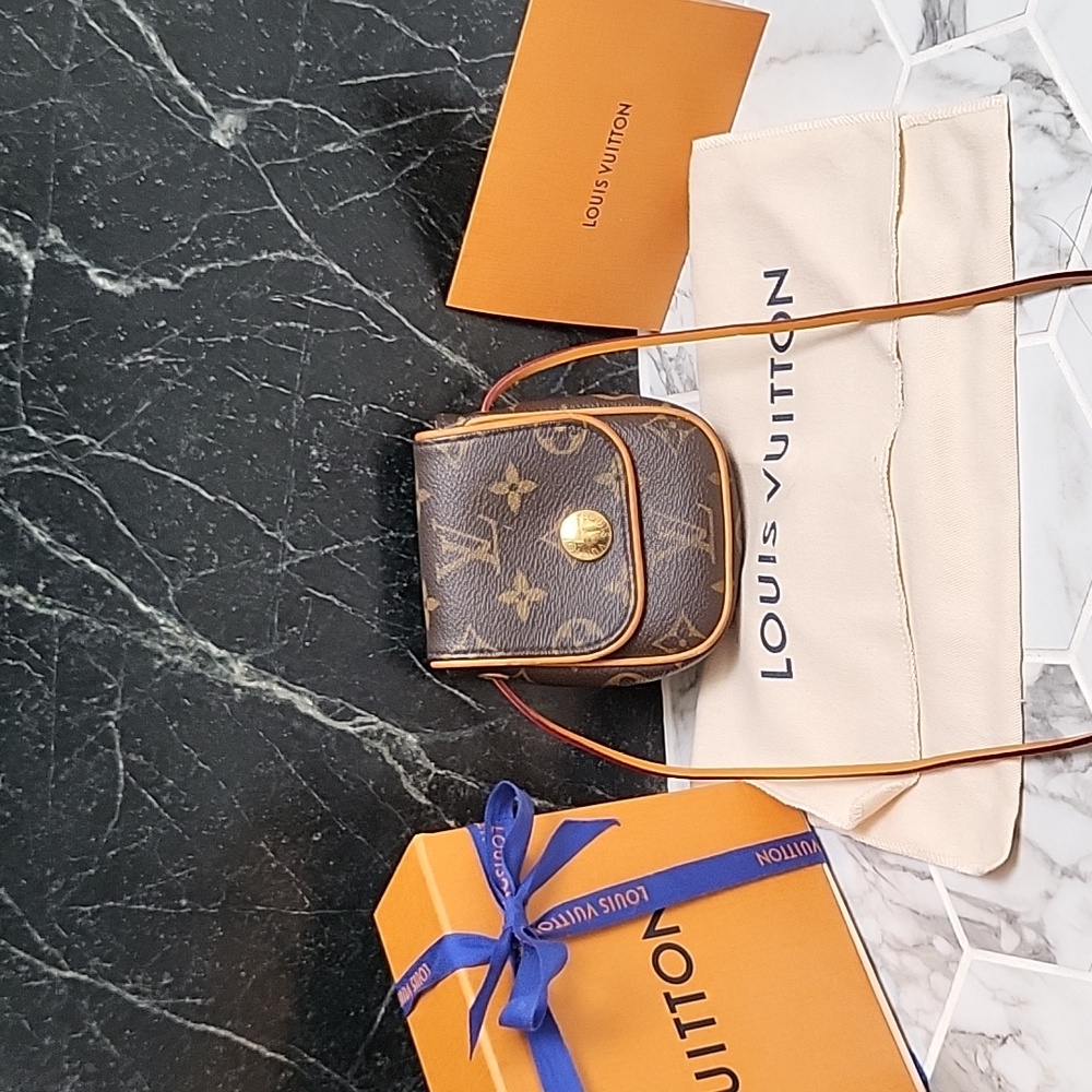 Louis vuitton cancun pochette 🤎